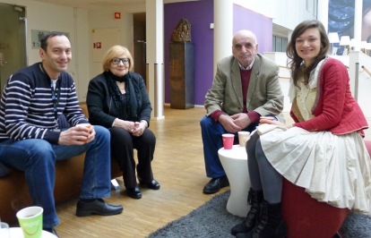 Artavazd Pelesjan flankert av sin kone Aida Galstyan og tolken Julia Zazhigiova. Til venstre regissørens landsmann Artsvi Bakhchinyan, som satt i festivalens nordiske jury sammen med meg. Foto: Oda Bhar.
